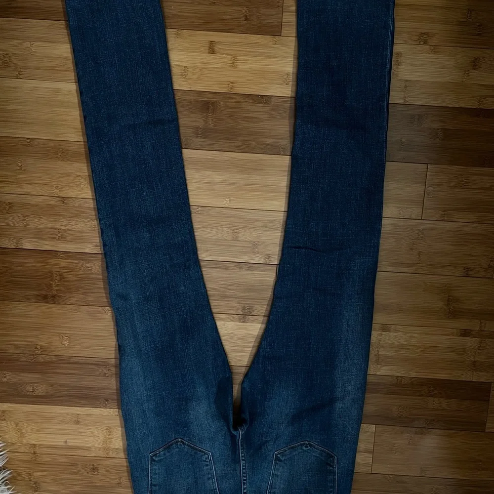 Lucky Brand Dark Blue Straight Leg Jeans - Picture 2 of 12
